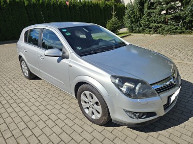 **Opel Astra 1.6 2009r - Ładny stan**-1