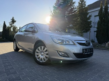 Opel Astra J Opel Astra J 1.4 100KM | Klimatronik | Manual| Tempomat | LCD-1