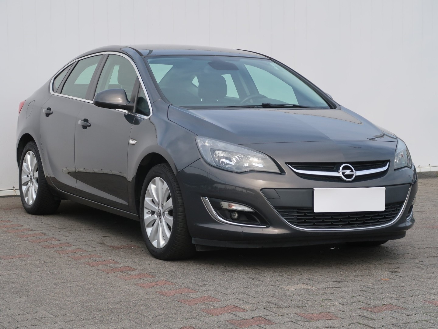 Opel Astra J , GAZ, Skóra, Navi, Klimatronic, Tempomat, Parktronic