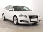 Audi A3 II (8P) , Xenon, Klimatronic, Tempomat, Parktronic,ALU