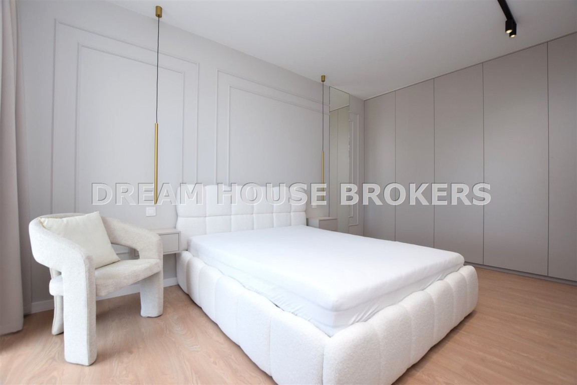 Wynajem mieszkania 72 m² Capital Towers – pohled 5