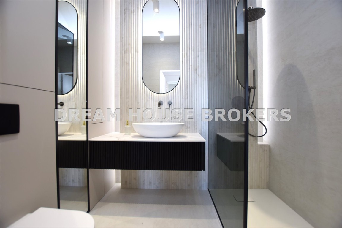 Wynajem mieszkania 72 m² Capital Towers – další