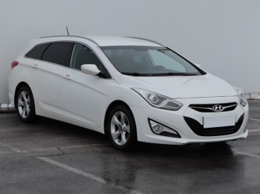 Hyundai i40 , Klimatronic, Tempomat, Parktronic,ALU-1