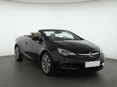 Opel Cascada , Skóra, Navi, Xenon, Klimatronic, Tempomat, Parktronic-1