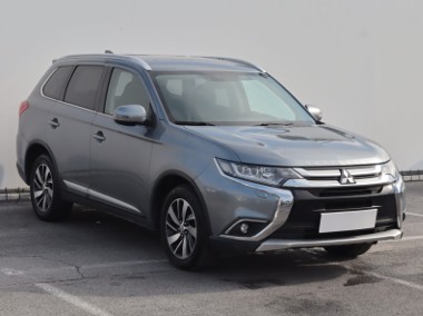 Mitsubishi Outlander III , Salon Polska, GAZ, Automat, 7 miejsc, Xenon, Klimatronic,-1