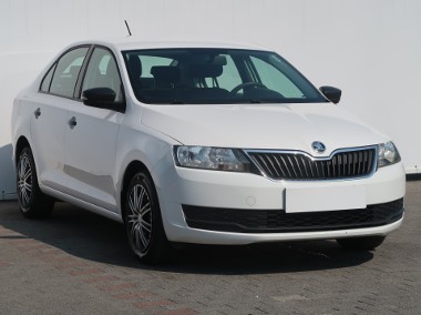 Skoda Rapid , Salon Polska, Klima, Parktronic-1