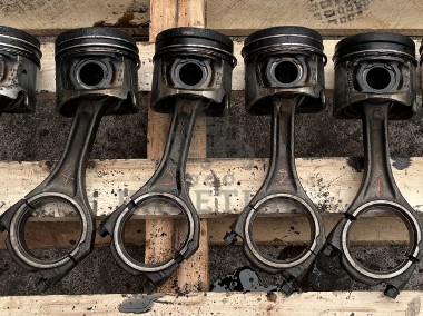 Fendt 700 800 SCR Deutz TCD 6.1 L6 Korobowód Tłok Tłoki CZĘŚCI 21130230 2113 0230 101065-1