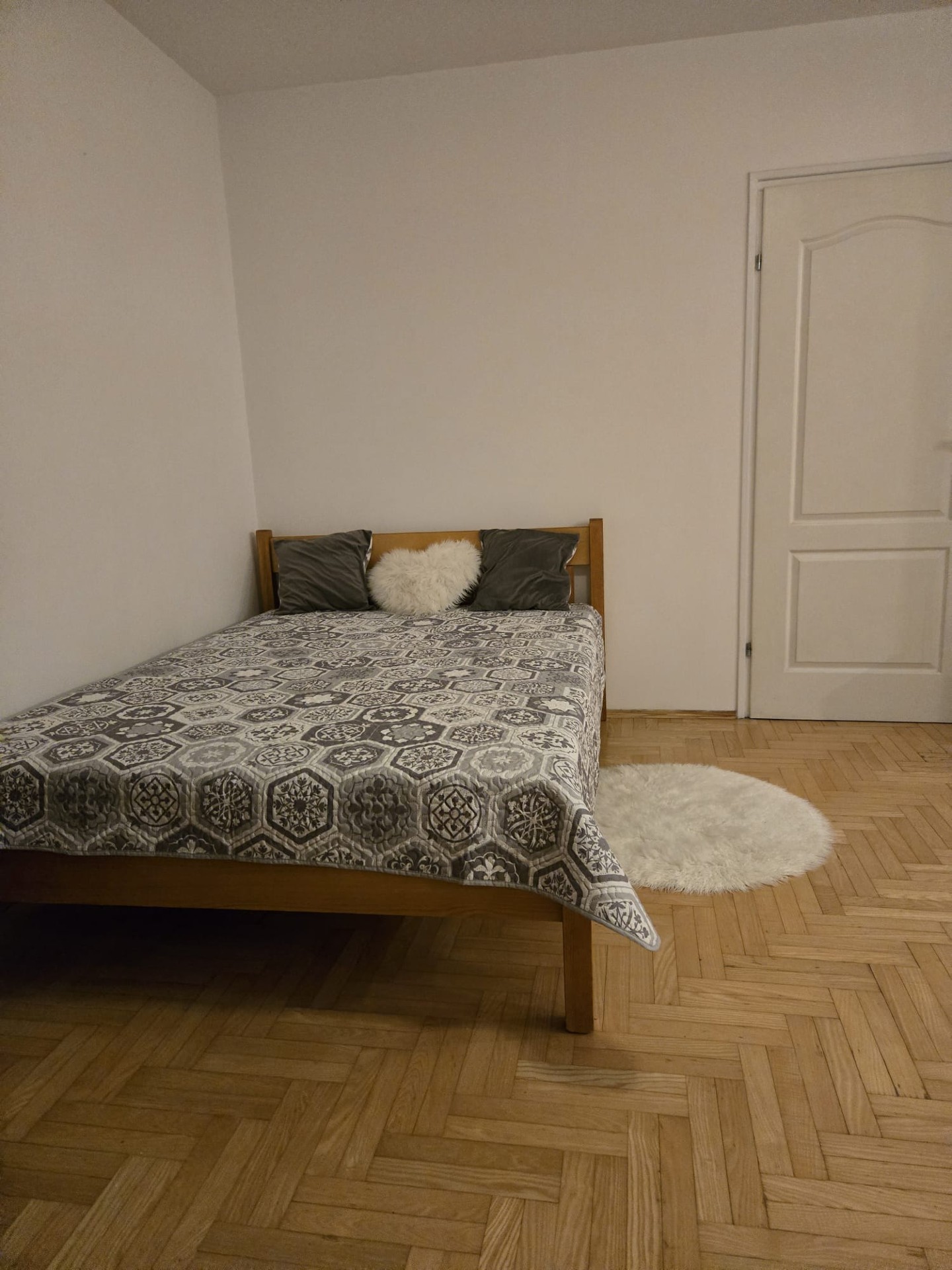 Kawalerka do wynajęcia - Widok 2