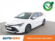 Toyota Corolla XII navi full LED klima auto grzane fotele kamera i czujniki parkowania