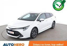 Toyota Corolla XII navi full LED klima auto grzane fotele kamera i czujniki parkowania