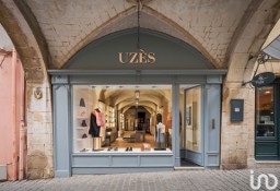 Lokal UZÈS