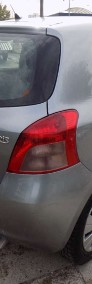 Toyota Yaris II-4