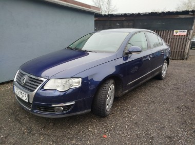 Volkswagen Passat B6 1 własciciel 3 lata w polsce benzyna SEDAN-1