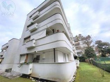 Umeblowany apartament w Toskanii, 300m od morza-1
