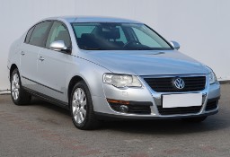 Volkswagen Passat B6 , Xenon, Tempomat, Podgrzewane siedzienia,ALU