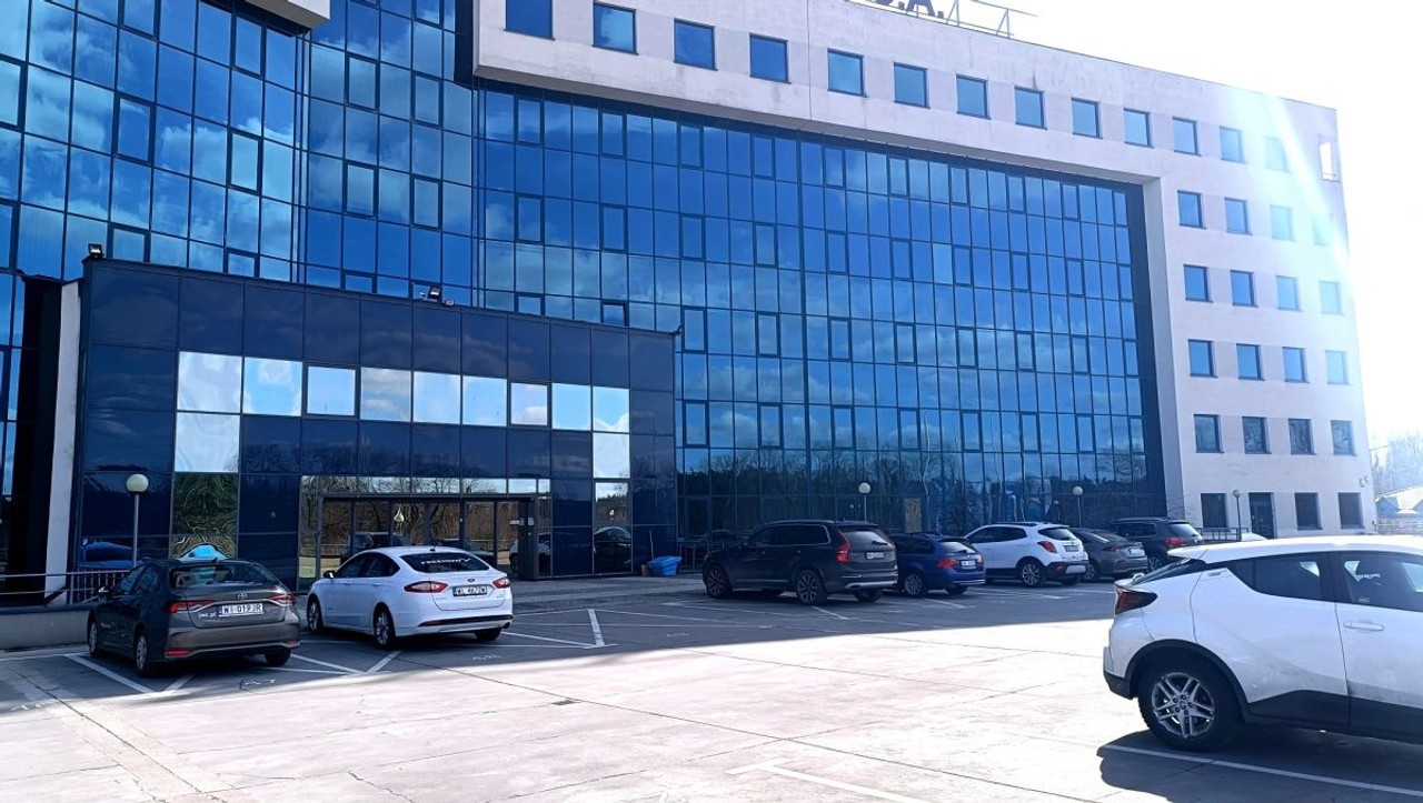 UMEBLOWANE BIURA 17M2-500M2 10 min.do METRA - Widok 5