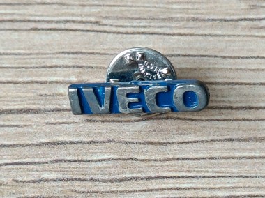 Kolkcjonerska unikatowa przypinka w kształcie logo IVECO-1