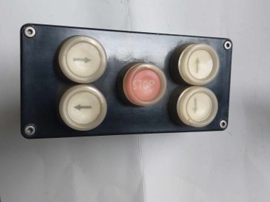 Kaseta sterownicza 5 przycisków    Handel urządzeniami elektrycznymi Eleska -1