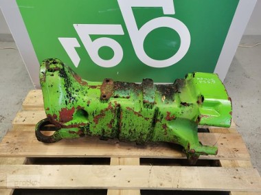 Merlo P 55.9 CS {Obudowa półosi}-1