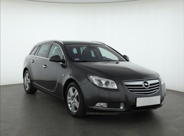 Opel Insignia , Salon Polska, Xenon, Klimatronic, Tempomat, Parktronic