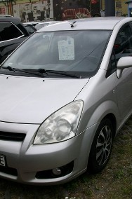 Toyota Corolla Verso III 99KW/2231 cm<sup>3</sup>-2