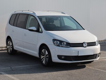 Volkswagen Touran II , DSG, Klimatronic, Tempomat, Parktronic