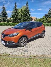 Sprzedam Renault Captur.  Stan idealny. Salonowy. Bezwypadkowy.
