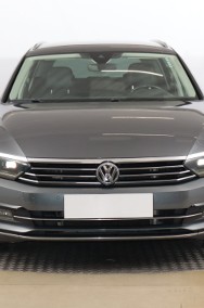 Volkswagen Passat B8 , Salon Polska, Automat, Skóra, Navi, Klimatronic, Tempomat,-2