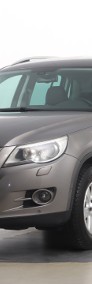 Volkswagen Tiguan , Salon Polska, Serwis ASO, 170 KM, Xenon, Bi-Xenon,-3