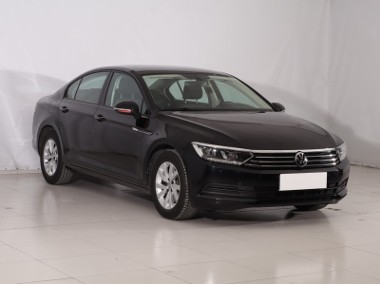 Volkswagen Passat B8 , Salon Polska, 1. Właściciel, Navi, Klimatronic, Tempomat,-1