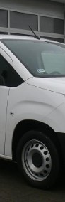 Toyota ProAce Minivan-3