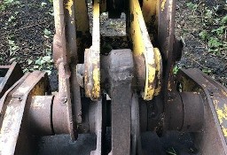 Cat TH 62 - Kiwak