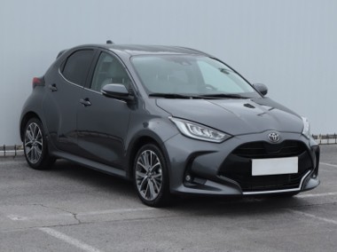Toyota Yaris IV Salon Polska, Serwis ASO, VAT 23%, Skóra, Navi, Klimatronic,-1