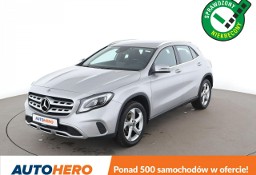 Mercedes-Benz Klasa GLA I 180 Automat full LED navi kamera i czujniki parkowania