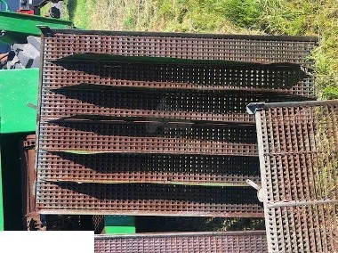 John Deere 1075 - Sito-1