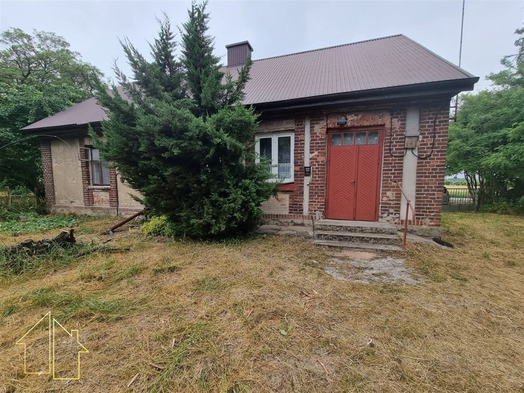 Urokliwy dom z dużą działka