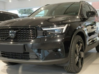 Volvo XC40 Black Edition 4 Lata Gwarancji Bezwypadkowy Oryginalny Lakier-1