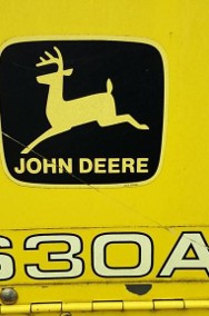 Podbieracz do trawy John Deere 630A-2