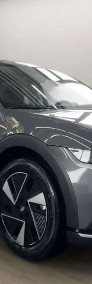Hyundai Ioniq-4