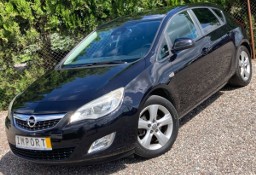 Opel Astra J