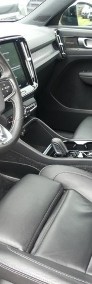 Volvo XC40 XC40 T4 AWD R-Design Navi Kamera RfK Leder F. VAT23-4