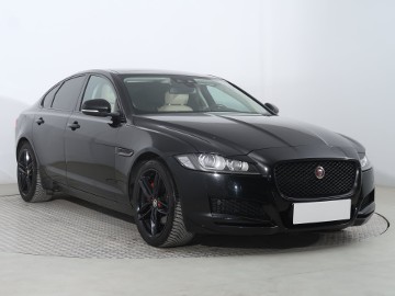 Jaguar XF X260 , 1. Właściciel, 180 KM, Automat, Skóra, Navi, Klimatronic,