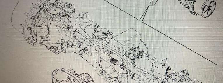 CASE OPTUM 270/OŚ PRZEDNIA-WAŁEK ZĘBATY/CASE OPTUM 250/270/300-1