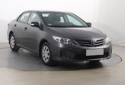 Toyota Corolla X , Salon Polska, Serwis ASO, Klima, Podgrzewane siedzienia