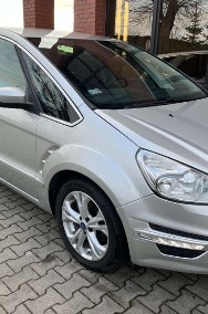 Ford S-MAX II-2