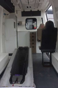 Mercedes-Benz Sprinter-2