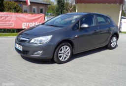 Opel Astra J 1.4 benzyna