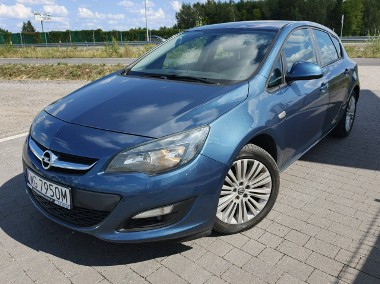 Opel Astra J-1