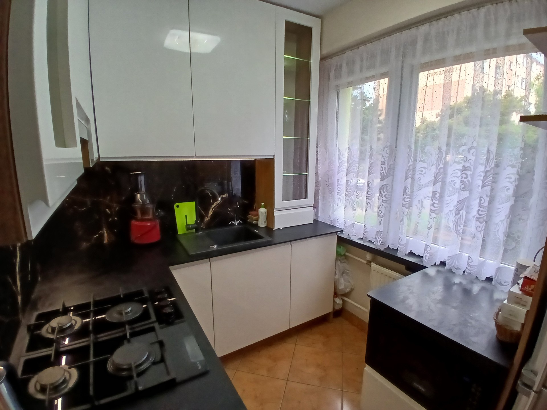 4 pokojowe mieszkanie na PARTERZE w centrum Ciechocinka z balkonem