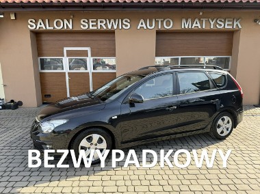 Hyundai i30 I 1,4 109KM Klimatyzacja-1